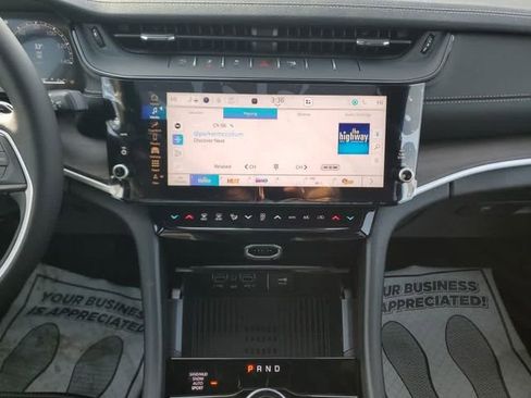 New 2026 Jeep Grand Cherokee Altitude AWD/4WD image 21