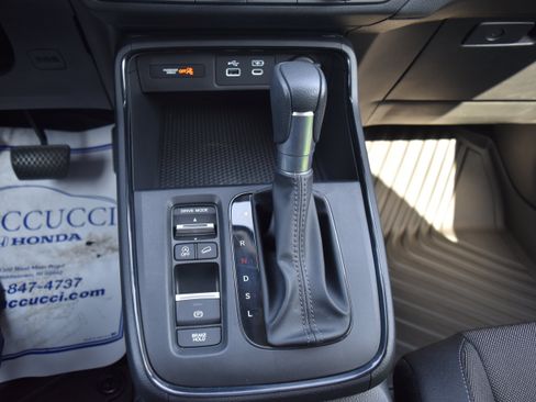 Certified 2024 Honda CR-V EX image 24
