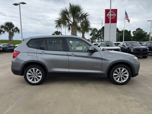 Used 2017 BMW X3 sDrive28i RWD image 6