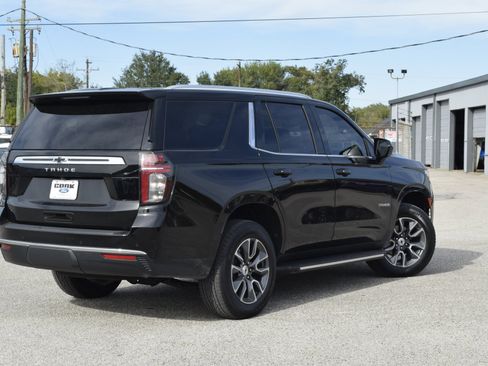 Used 2024 Chevrolet Tahoe LS w/ Driver Alert Package image 10