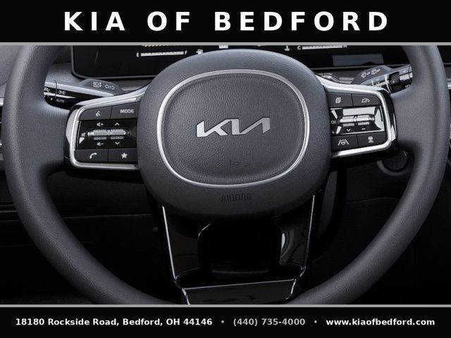 Used 2025 Kia Sorento LX FWD image 25