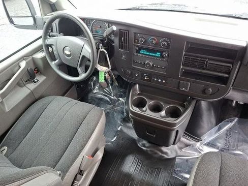 Used 2024 Chevrolet Express 2500 w/ Driver Convenience Package RWD image 14