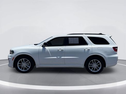 Used 2024 Dodge Durango GT RWD image 3