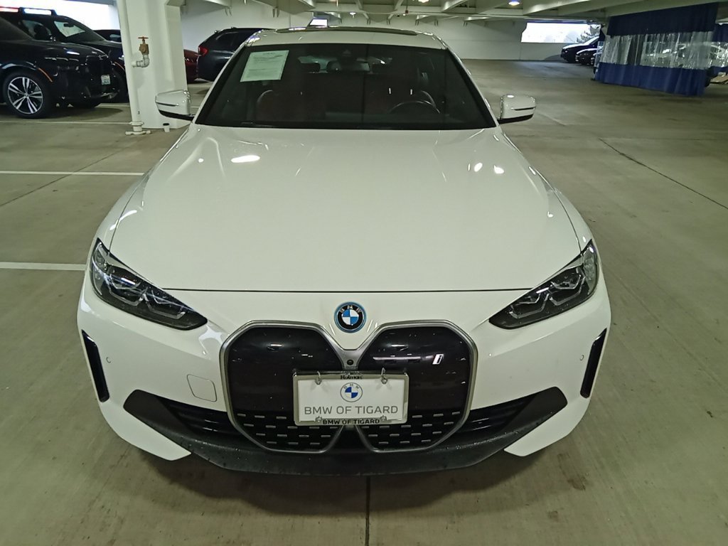 Used 2024 BMW i4 eDrive35 w/ Premium Package RWD image 2