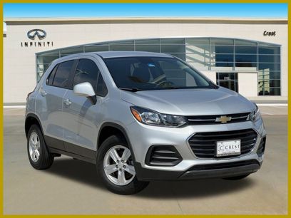 Used 2022 Chevrolet Trax LS w/ Tint and Cruise Package
