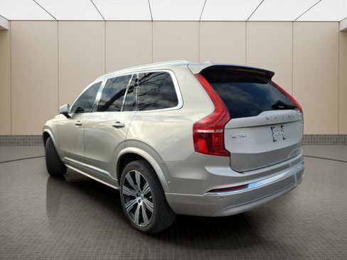 Used 2025 Volvo XC90 T8 Plus w/ Protection Package Premier image 5