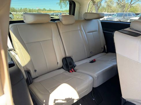 Certified 2024 Ford Expedition Max XLT image 24