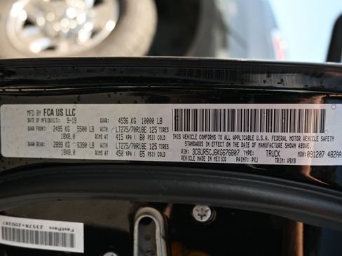 Used 2019 RAM 2500 Tradesman image 17