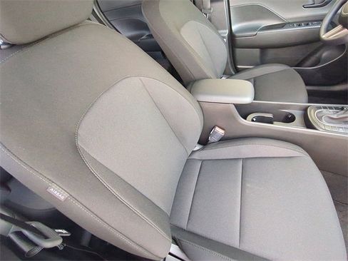 New 2026 Hyundai Kona SE image 30