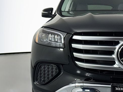 New 2026 Mercedes-Benz GLS 450 4MATIC image 14