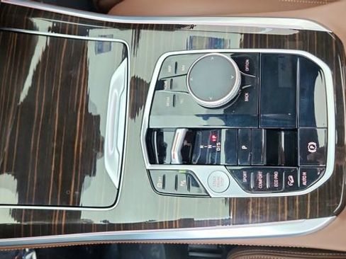 Used 2026 BMW X5 xDrive40i image 48