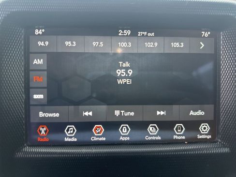 Used 2023 Jeep Wrangler Unlimited image 20