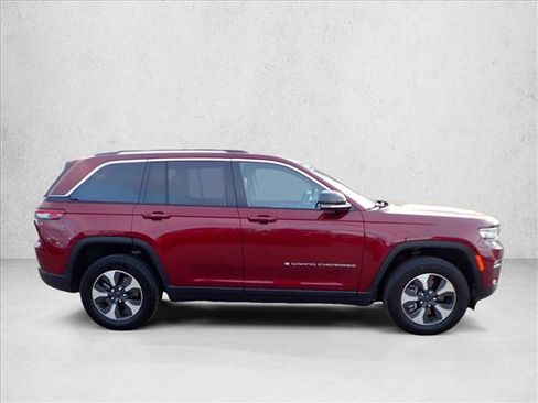 Used 2022 Jeep Grand Cherokee Limited 4xe image 5