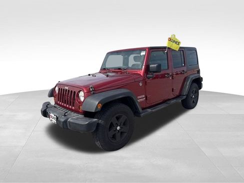 Used 2012 Jeep Wrangler Unlimited Sport AWD/4WD image 3