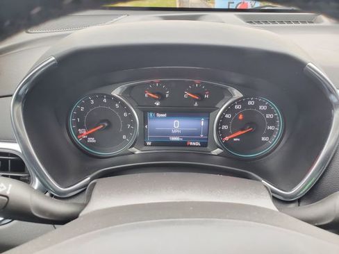 Certified 2024 Chevrolet Equinox LT w/ LPO, Floor Liner Package image 27