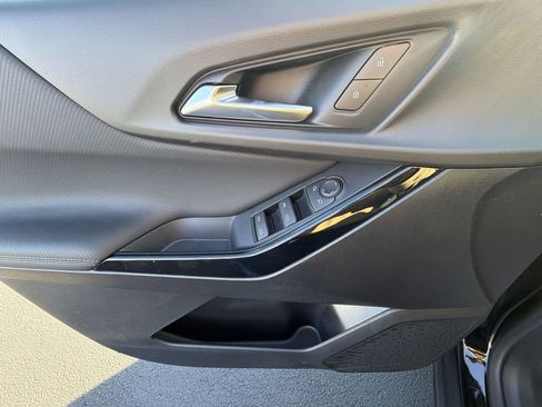 New 2026 Chevrolet Equinox LT w/ Midnight Edition FWD image 19