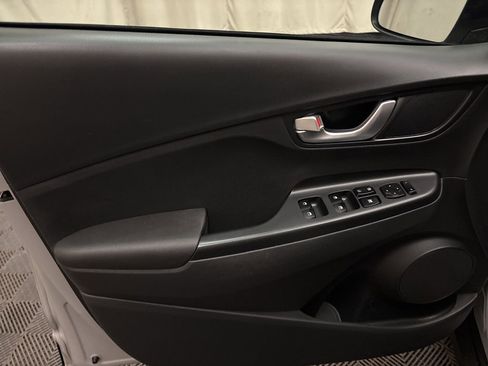 Used 2022 Hyundai Kona SEL w/ Convenience Package image 10