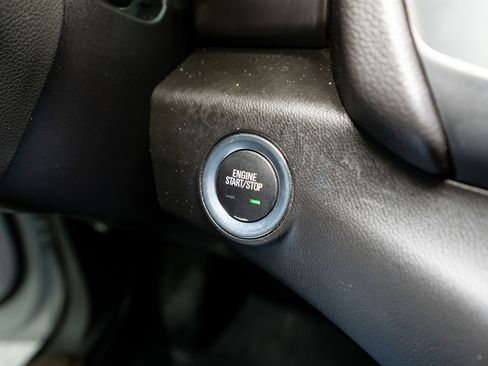 Used 2019 GMC Terrain SLT w/ Preferred Package image 30