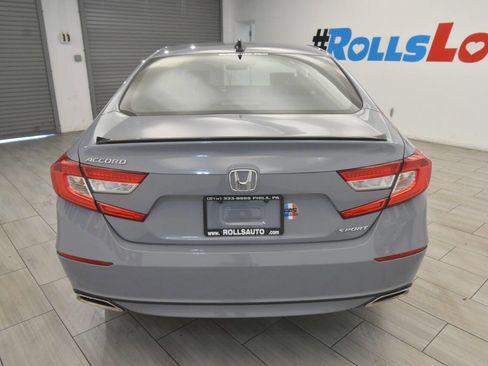Used 2022 Honda Accord Sport image 4