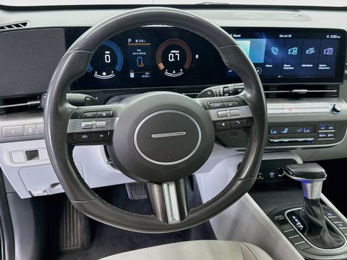 Used 2025 Hyundai Kona SEL FWD image 18
