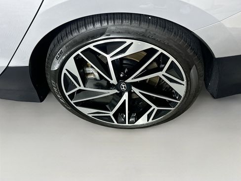Used 2023 Hyundai Ioniq 6 SEL RWD image 11