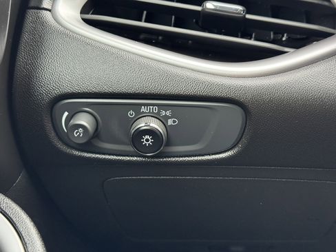 Certified 2020 Chevrolet Malibu LS w/ Driver Confidence Package image 30