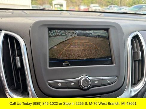 Used 2019 Chevrolet Equinox LT w/ Driver Convenience Package AWD/4WD image 16