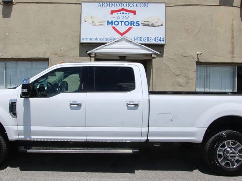 Used 2018 Ford F250 Lariat w/ Chrome Package AWD/4WD image 5