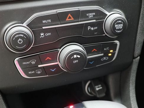 Used 2023 Dodge Charger SXT w/ Cold Weather Package image 22