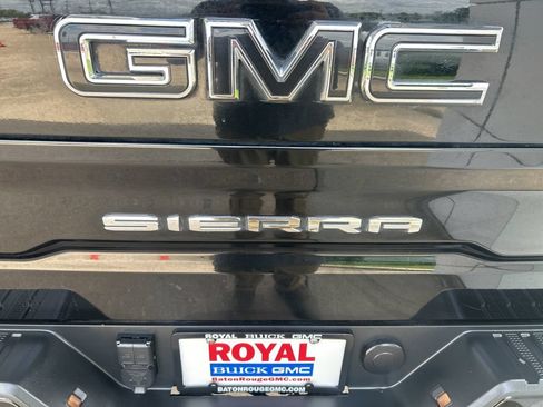 Used 2020 GMC Sierra 1500 AT4 w/ AT4 Premium Package AWD/4WD image 31