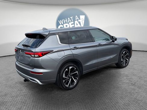 Used 2022 Mitsubishi Outlander SEL AWD/4WD image 3