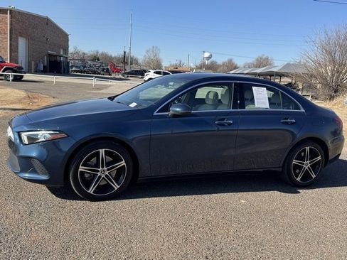 Used 2019 Mercedes-Benz A 220 A 220 image 3