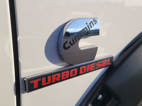 Certified 2015 RAM 2500 Big Horn image 7