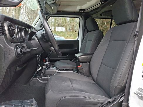 Used 2019 Jeep Wrangler Unlimited Sport S image 15