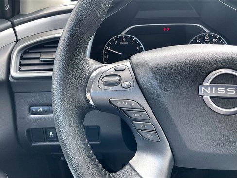 Certified 2024 Nissan Murano SV w/ SV Midnight Edition Package AWD/4WD image 18