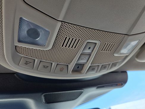 Used 2022 Lincoln Nautilus Reserve w/ Equipment Group 201A image 22