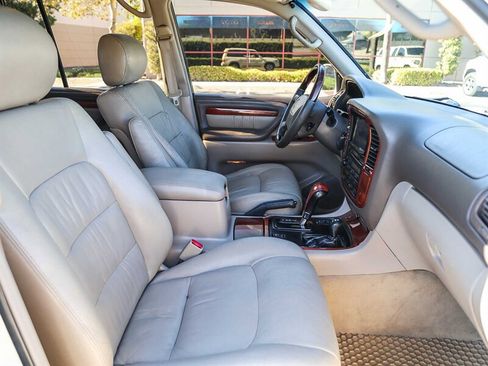 Used 2000 Lexus LX 470 4WD image 22