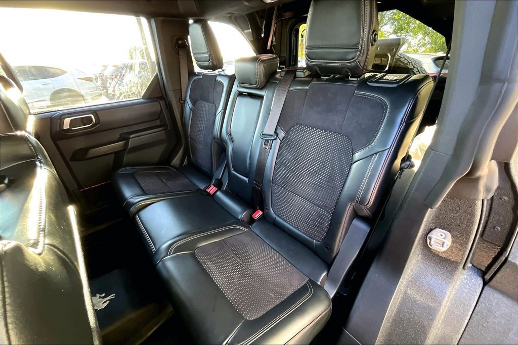Used 2022 Ford Bronco Raptor w/ Interior Carbon Fiber Pack 6 AWD/4WD image 36