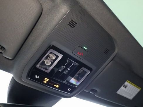 Used 2024 Audi Q4 e-tron Premium Plus w/ Premium Plus image 22