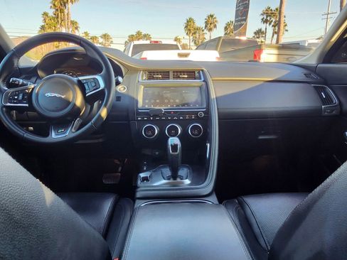 Used 2020 Jaguar E-PACE SE AWD/4WD image 37