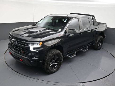 Used 2022 Chevrolet Silverado 1500 LT Trail Boss AWD/4WD image 15