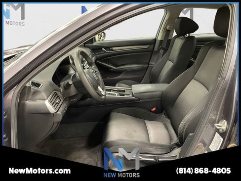 Used 2020 Honda Accord LX image 9