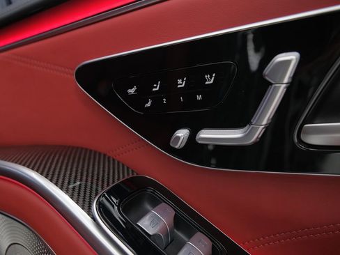 Used 2024 Mercedes-Benz S 63 AMG S image 55