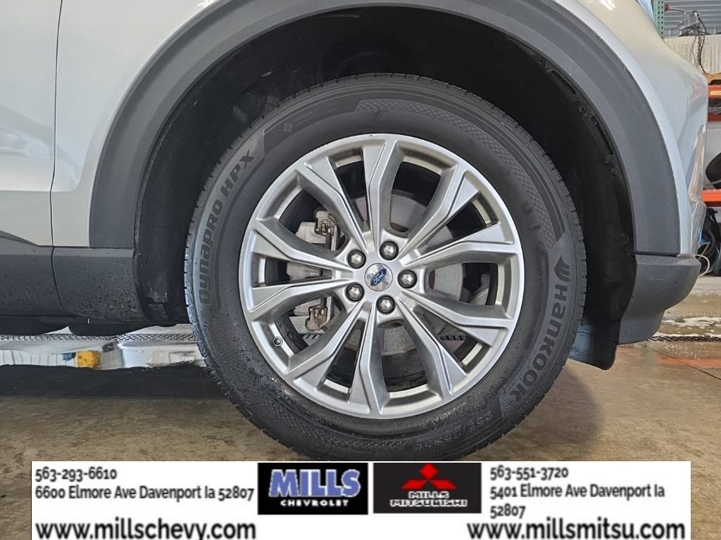 Used 2022 Ford Explorer Limited AWD/4WD image 23