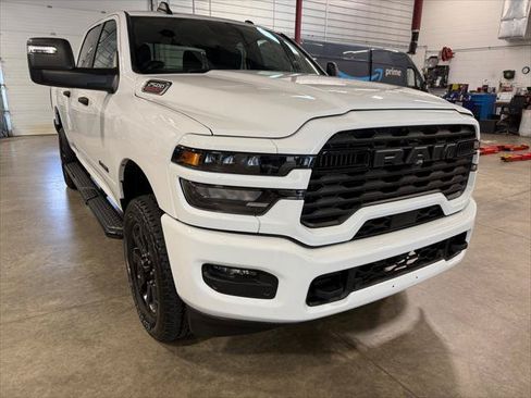 Certified 2025 RAM 2500 Big Horn AWD/4WD image 1