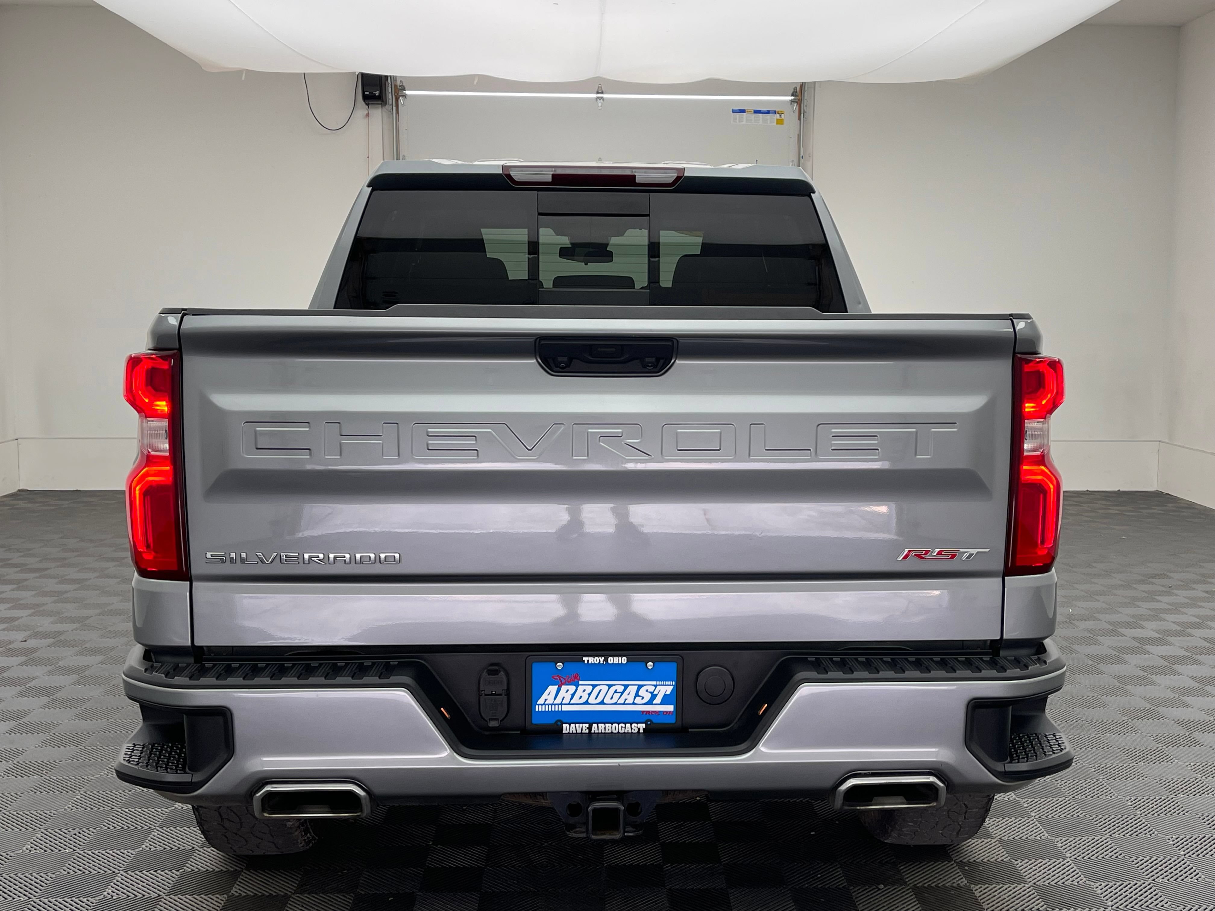 Used 2024 Chevrolet Silverado 1500 RST w/ Convenience Package II AWD/4WD image 9