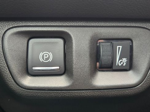 Used 2019 GMC Acadia SLT image 26