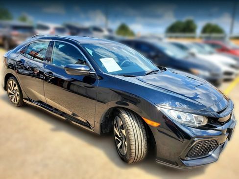 Used 2019 Honda Civic LX image 10