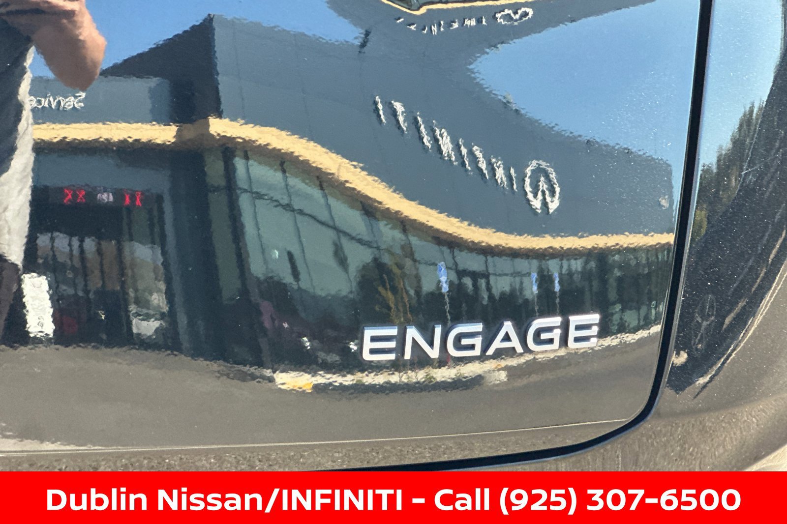Certified 2023 Nissan Ariya FWD image 51