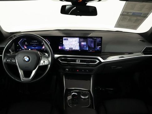 Used 2024 BMW 330i Sedan w/ Convenience Package RWD image 8